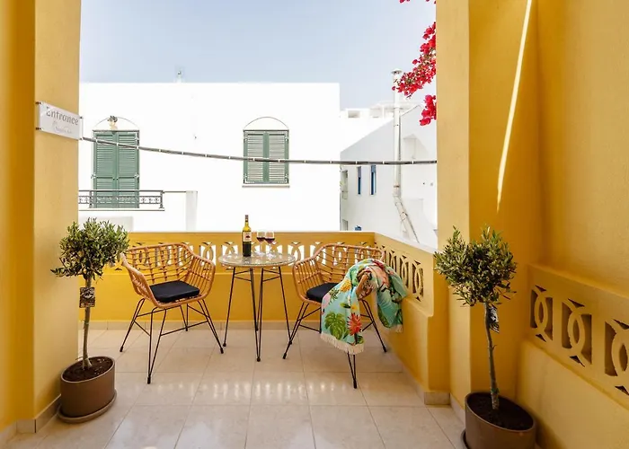 Naxosair2 アパートホテル 3*